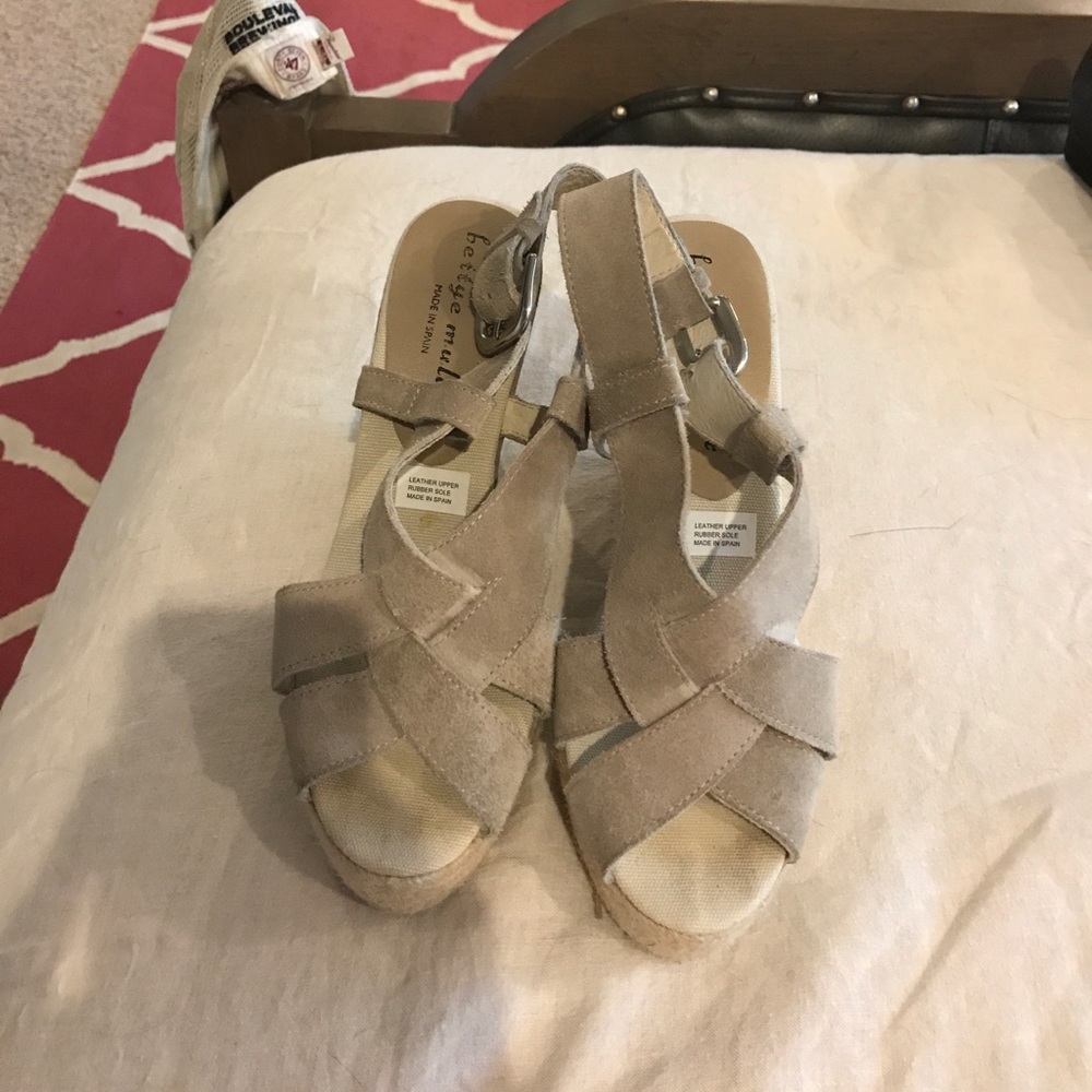 4" wedge heels