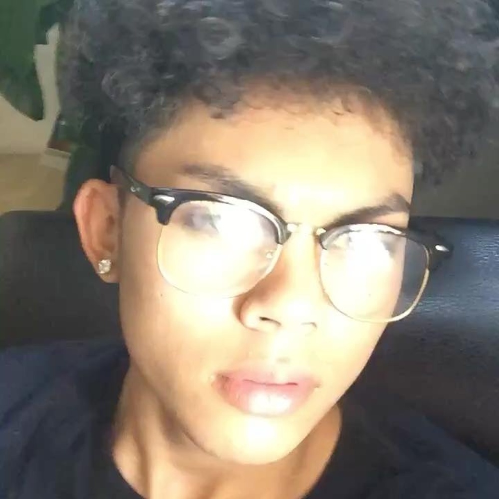 Meet your Posher, Liam