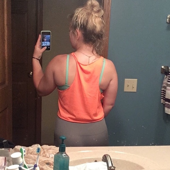 CHARLOTTE RUSSE Tank - Picture 2 of 2