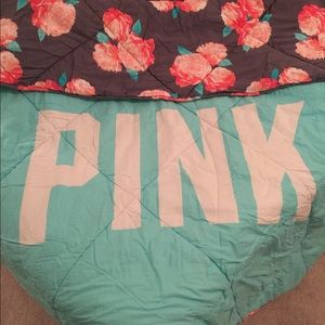VS Pink Comforter Set