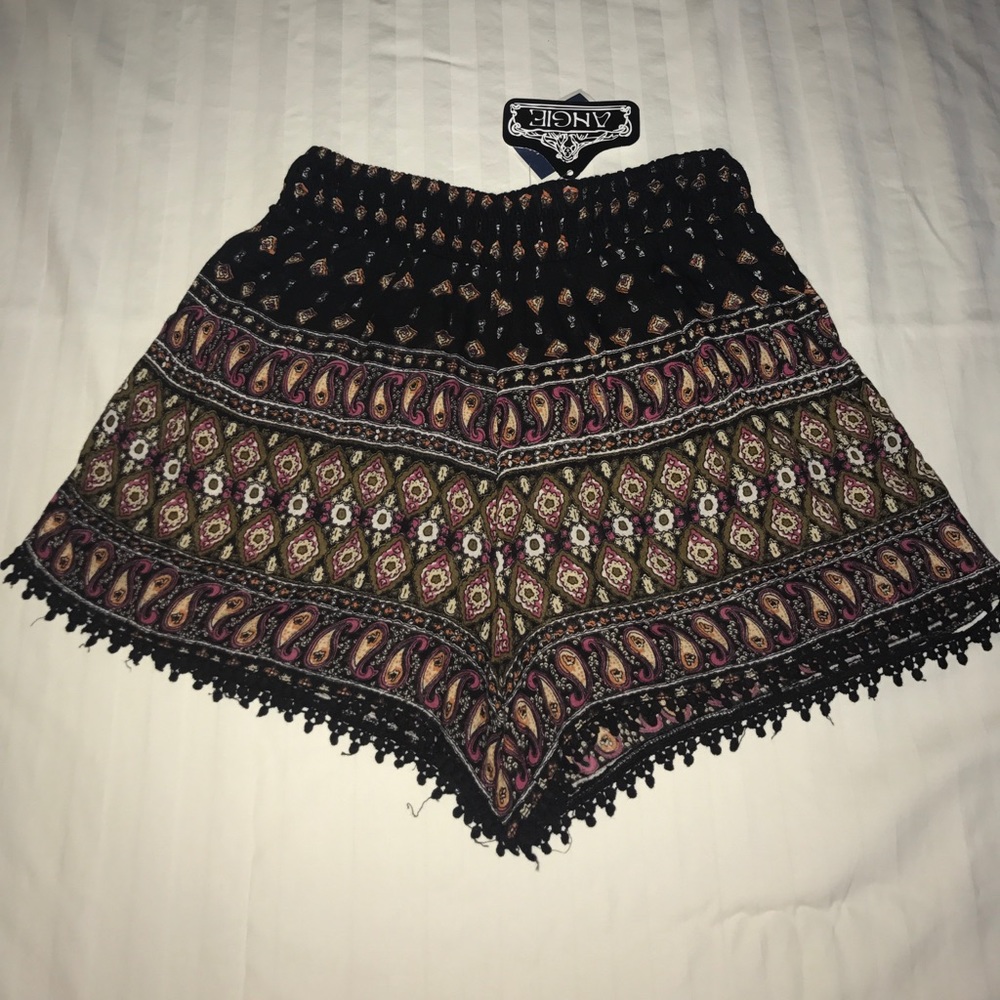 Print shorts