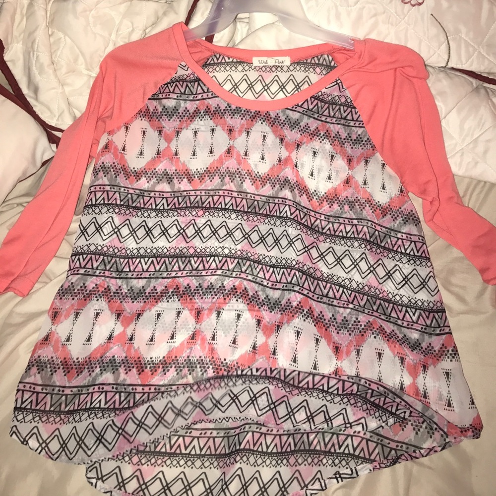 Coral mid- sleeve shirt