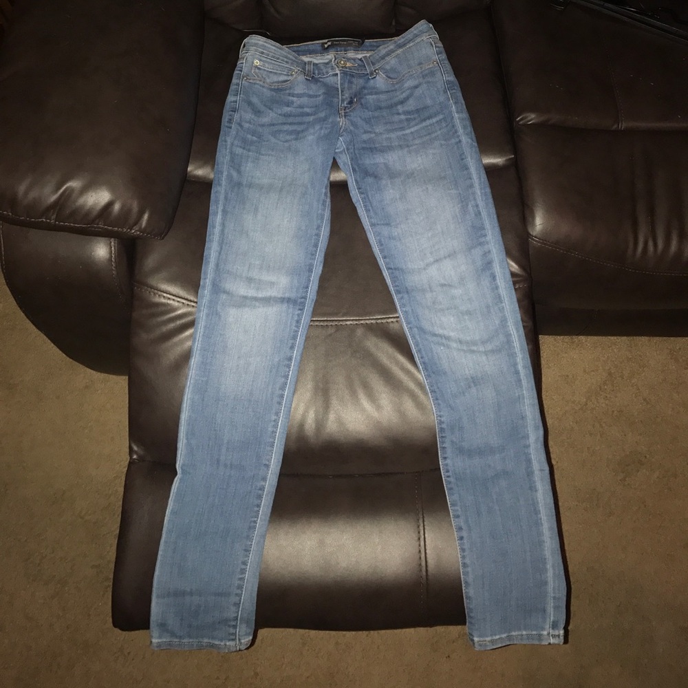 Levi's Demi curve jeans