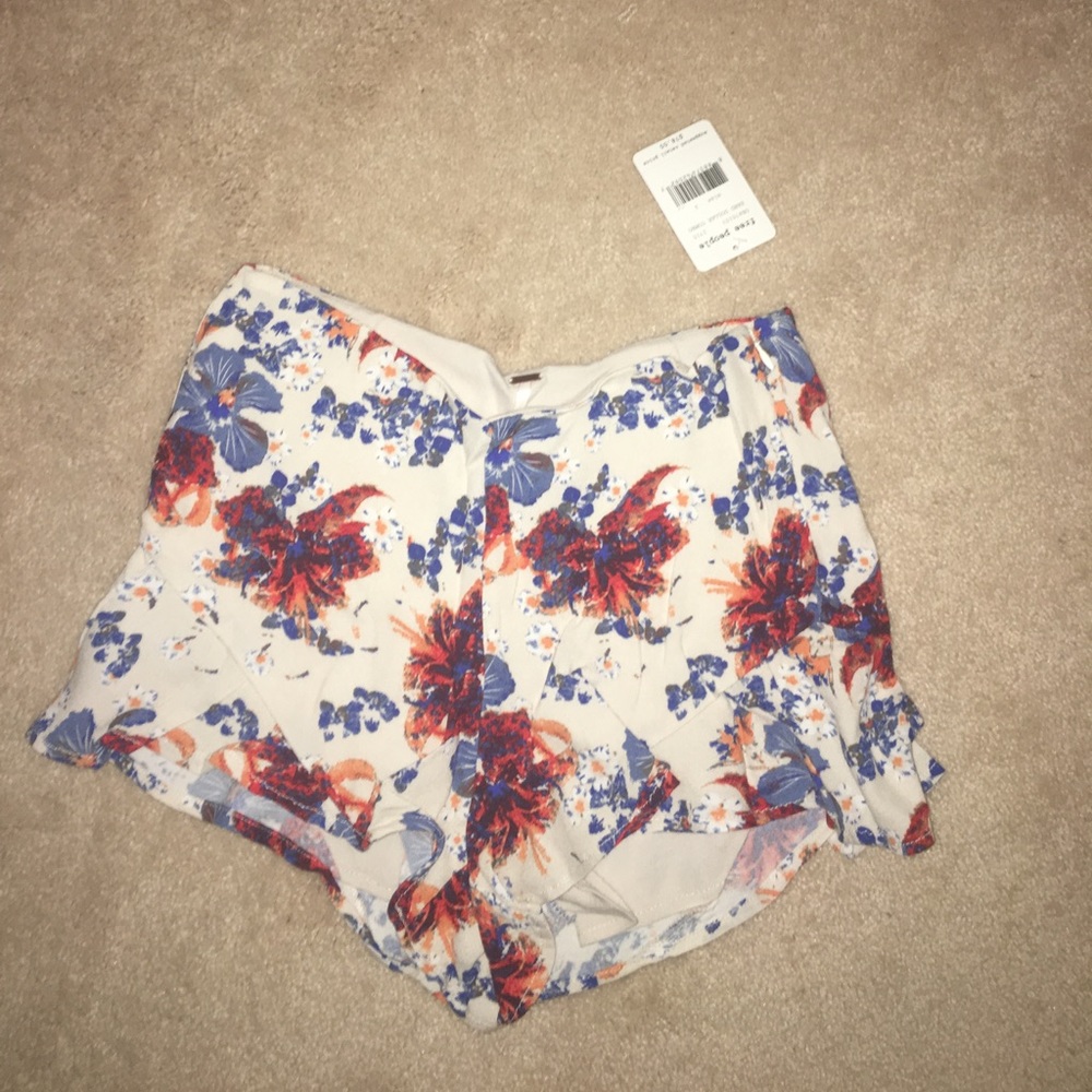 NWT FREE PEOPLE SHORTS