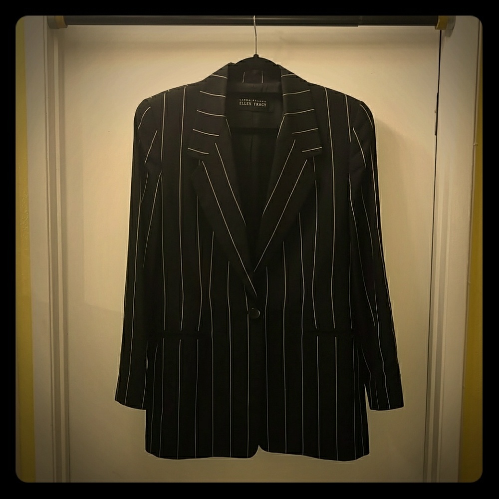 Linda Allard Ellen Tracy blazer