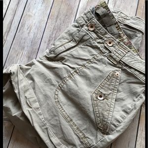 Guess khaki Shorts SIZE 8