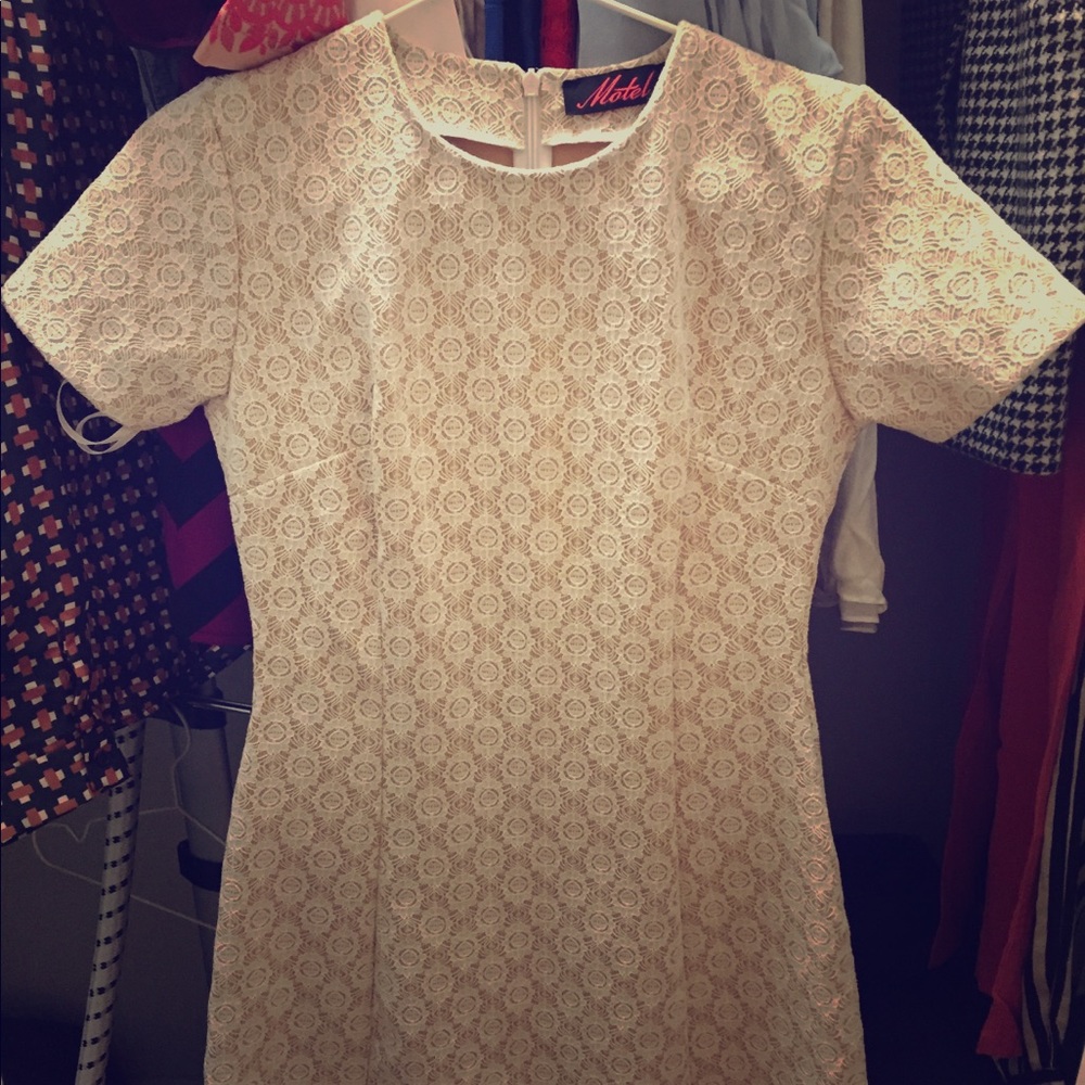 White laced dress