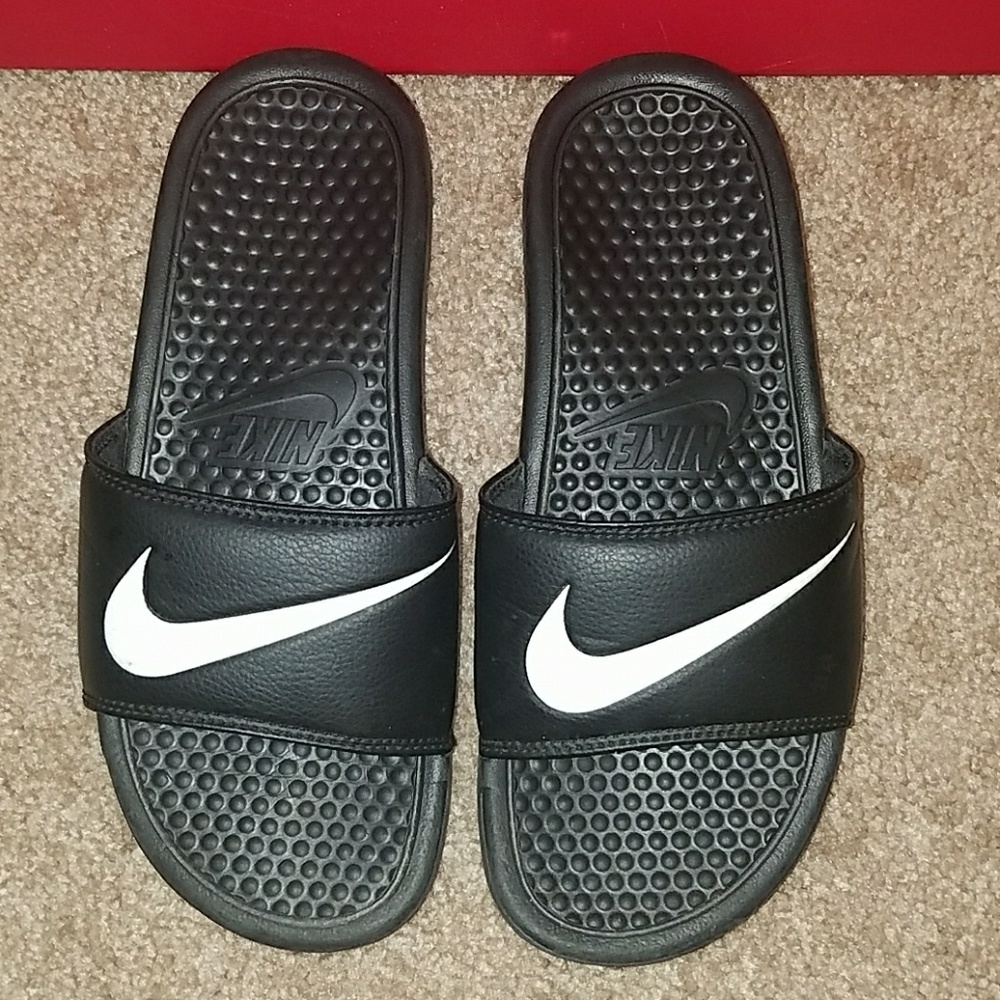 NIKE Slide Sandals