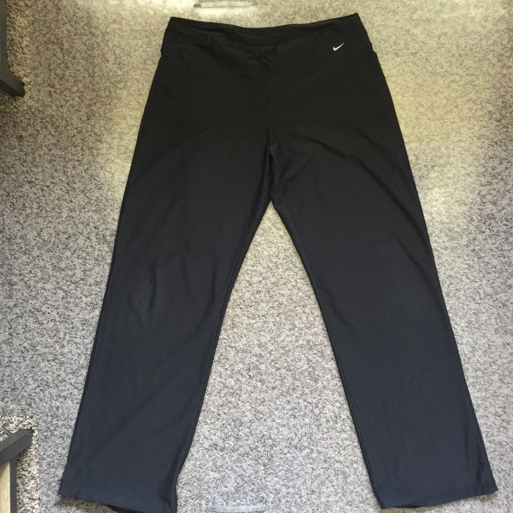 Nike Fit Dry pant Sz L
