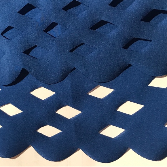 SOLD Rose & Olive top - Picture 3 of 3