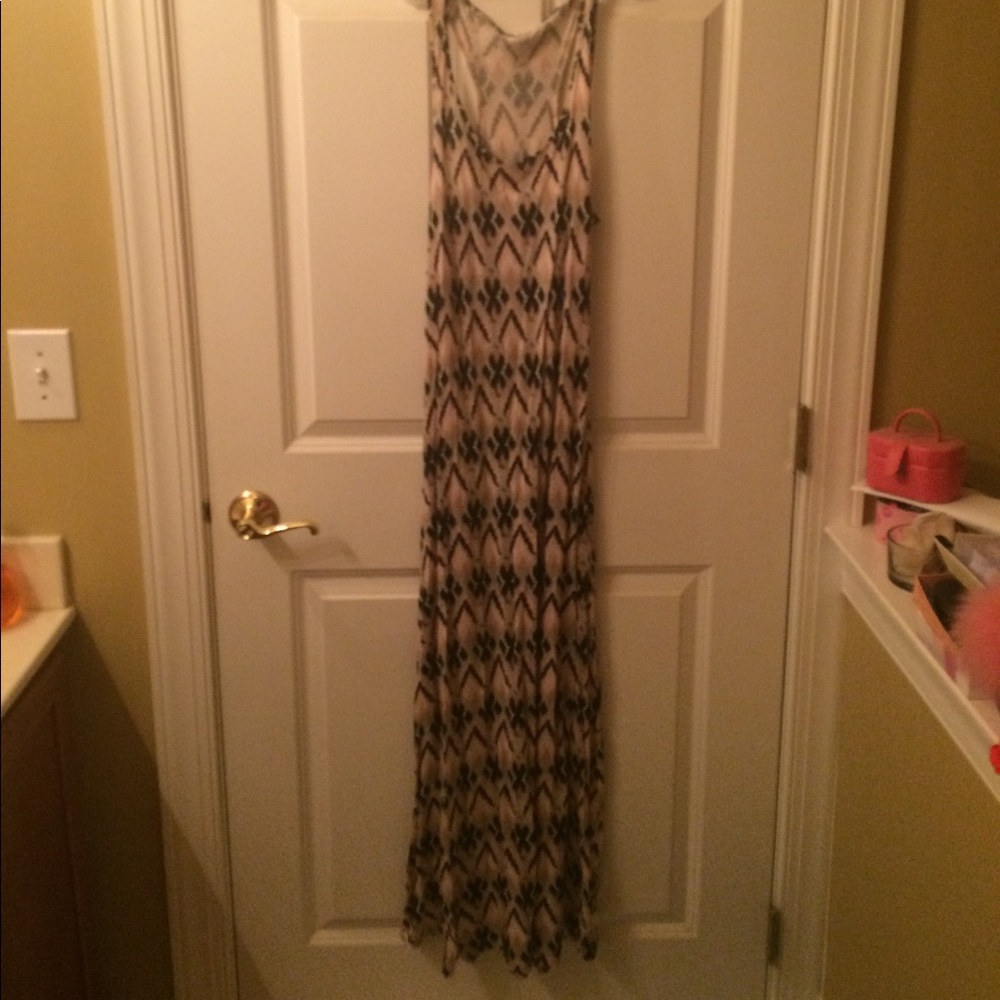 Cosmo Maxi Dress