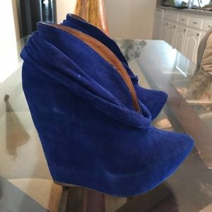 Jeffrey Campbell Platform wedges $15