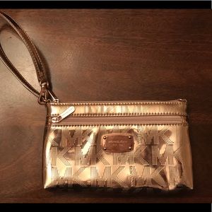 Authentic Michael Kors Wristlet!