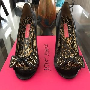 Betsey Johnson peep toe pumps $15