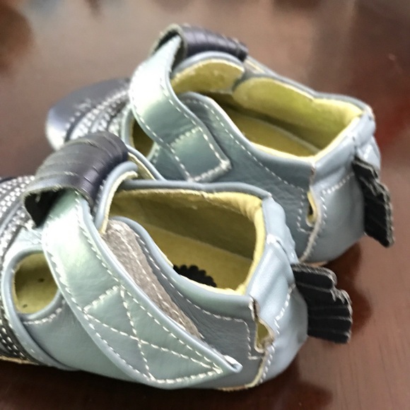 Livie and Luca Zebra Flat Crib Shoe - Picture 3 of 6