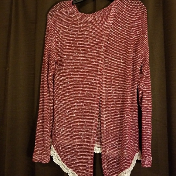 Top - Picture 2 of 2