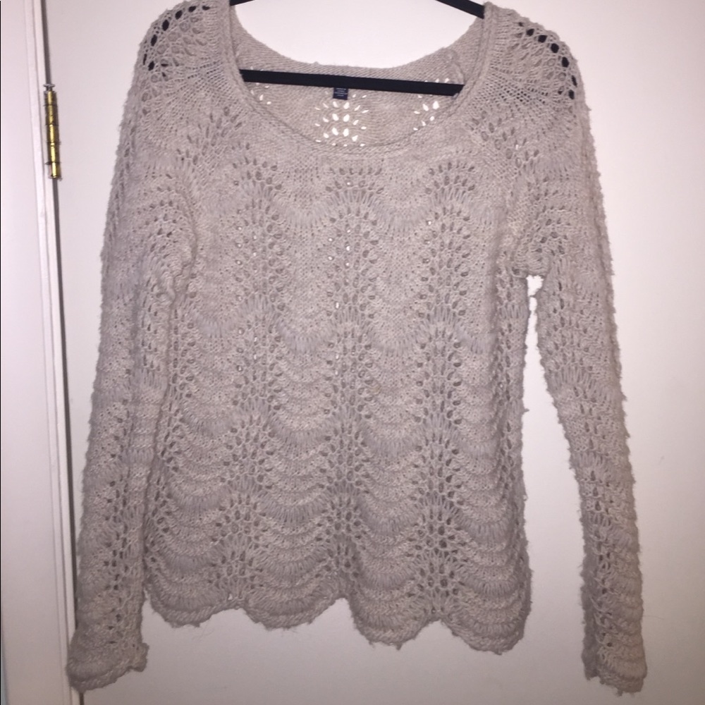 American Eagle Scallop sweater!