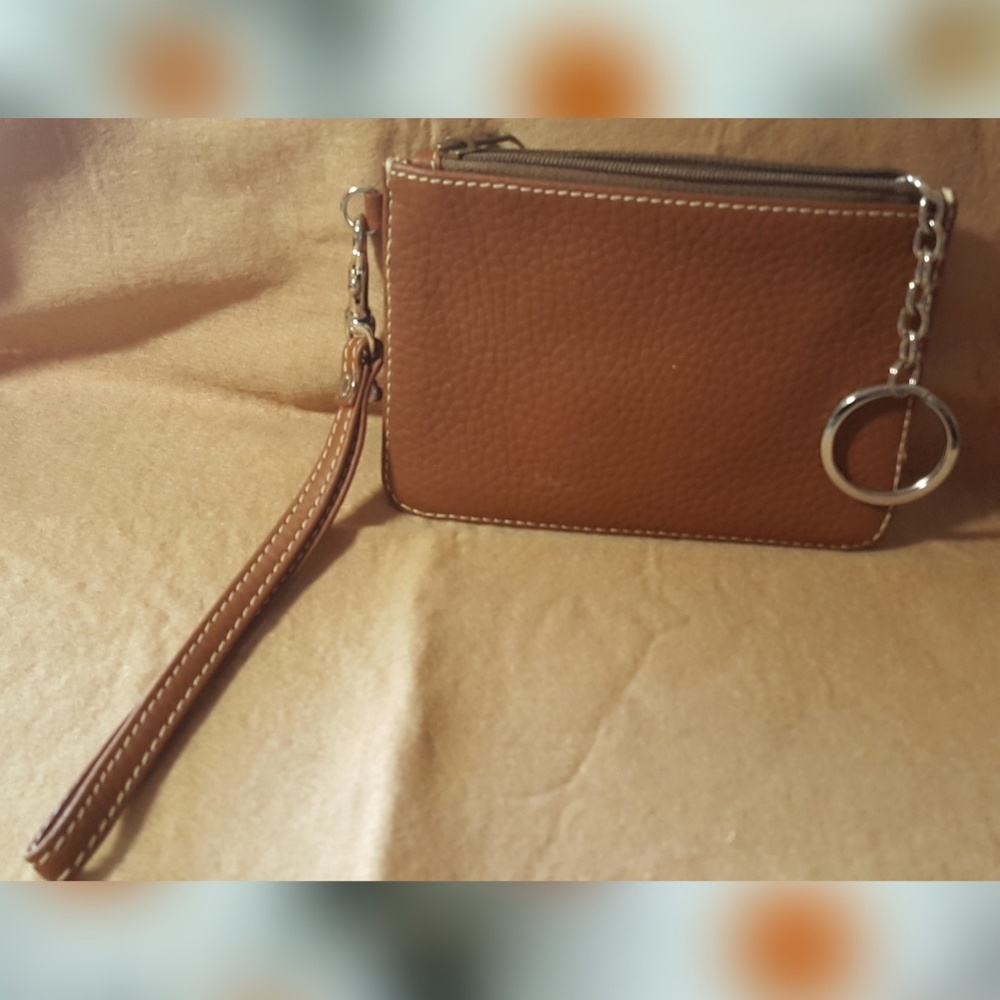Dooney & Bourne Wrislet Chocolate Brown, Zipper Closure, Attached Keyring  NWOT - Picture 2 of 7