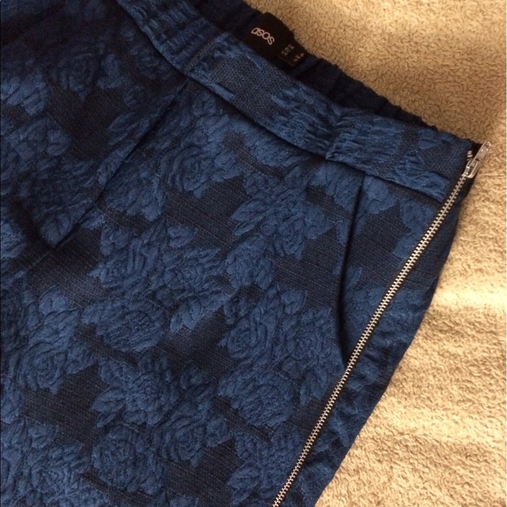 ASOS Skinny Trousers w/ Zip Detail (US 2)
