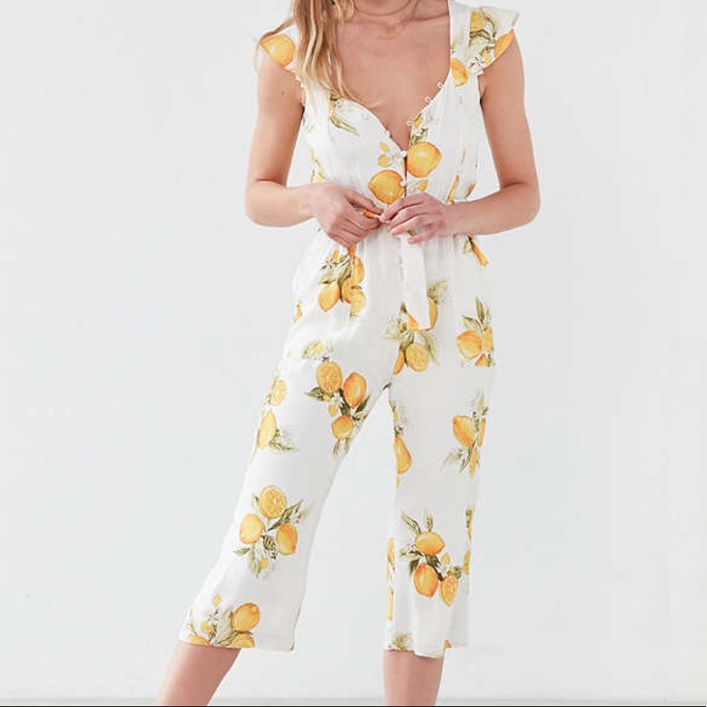 For love and lemons limonada romper🍋 jumpsuit