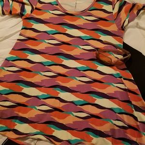 Lularoe Med Perfect Tee