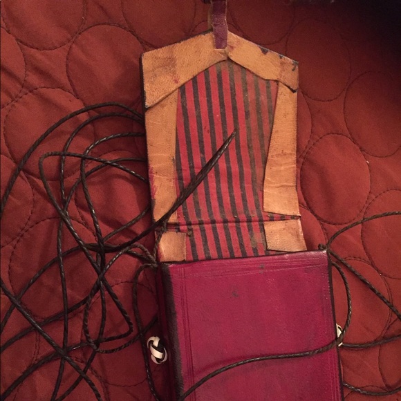 Leather Box Compartment - Picture 2 of 2