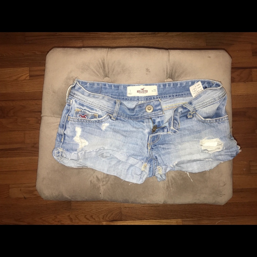 Hollister Short Shorts!