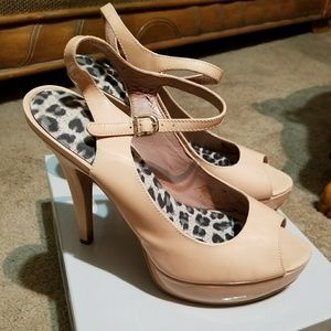 Vince Camuto Patent Leather Peep Toe Heels