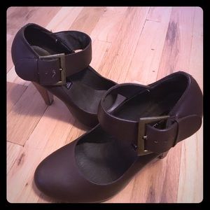 Brown Stephen by Steve Madden Heels