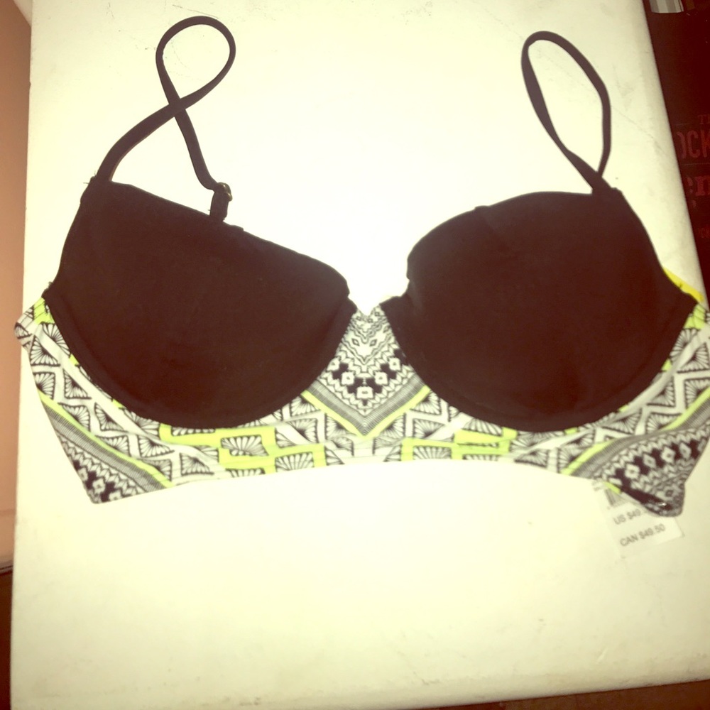 Brand New Rip Curl Bikini Top with tags