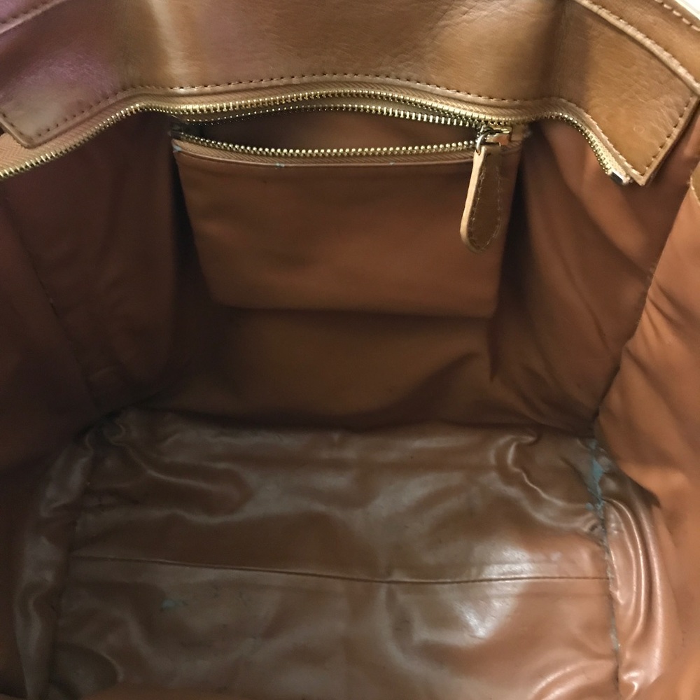 Celine - Picture 4 of 8