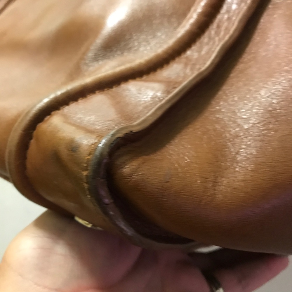 Celine - Picture 6 of 8
