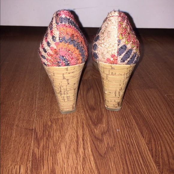 Shoes!! - Picture 3 of 3