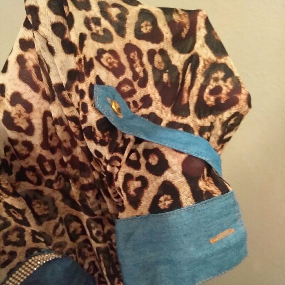 Leopard top - Picture 3 of 3