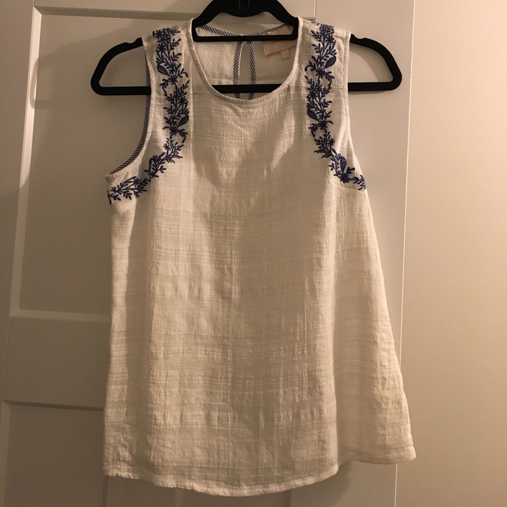 Embroidered tank