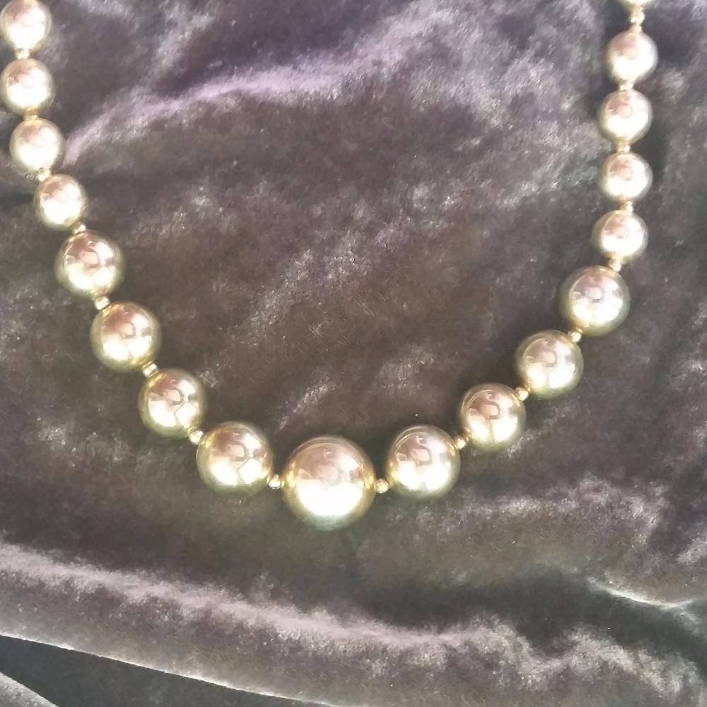 Vintage Gold Metal Bead Necklace