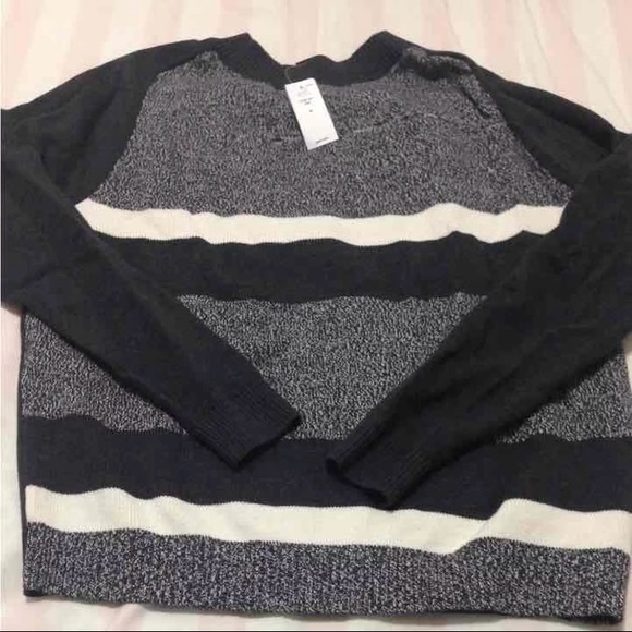 2 GAP Cotton Sweaters Medium - Picture 3 of 3