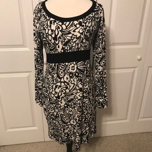 Black and white floral sweater dress long sleeve