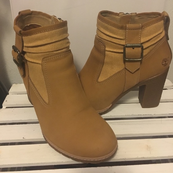 Boots - Picture 2 of 4