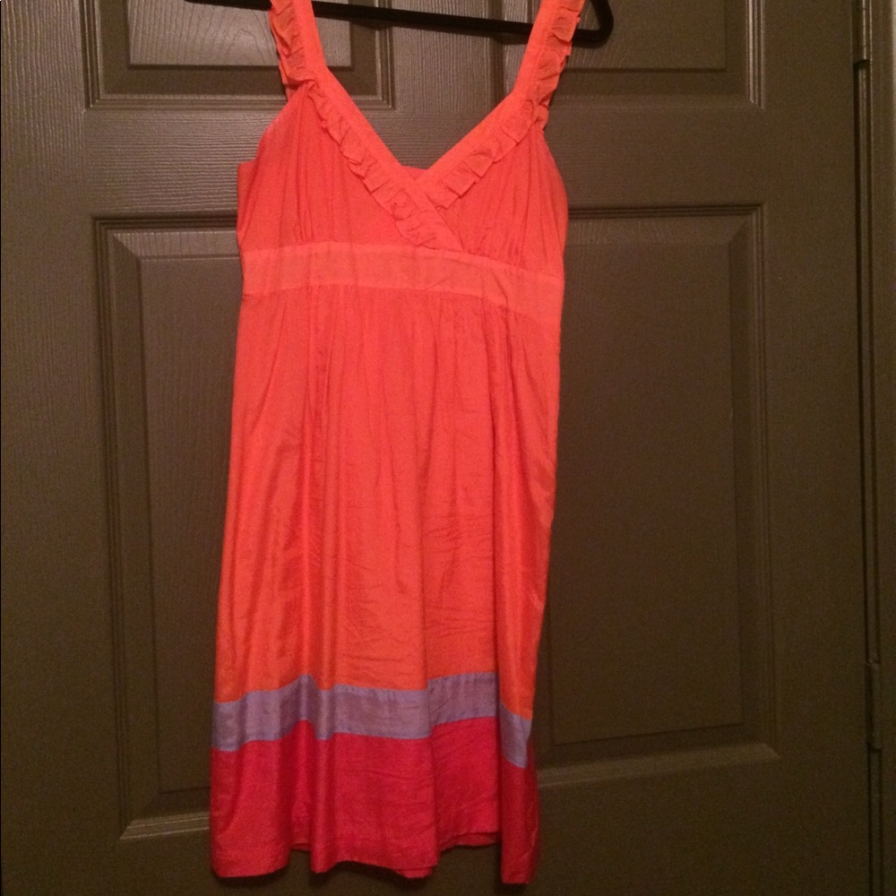 Lightweight dress perfect for summer!