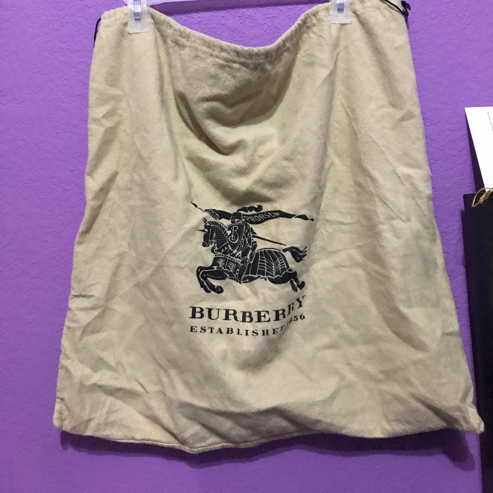 AUTHENTIC BURBERRY DUST COVER BAG