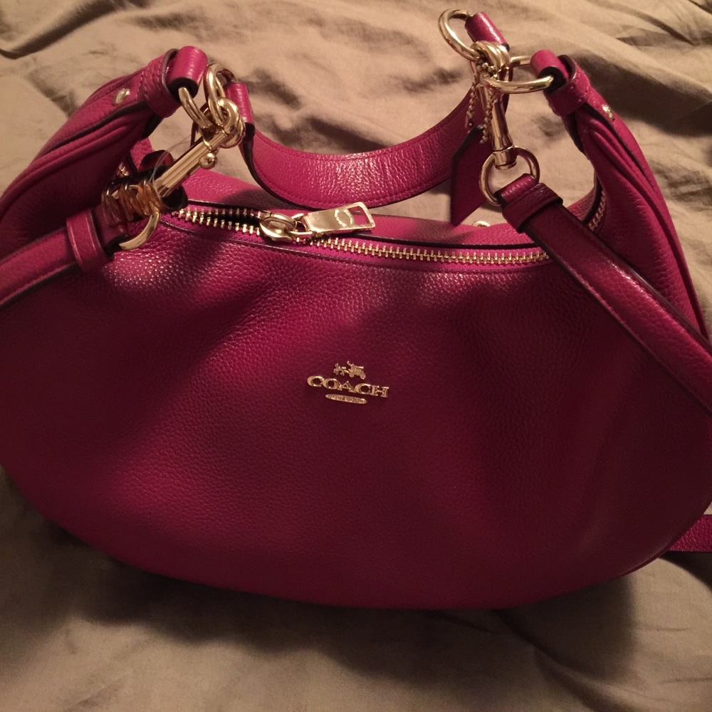 Pink coach crossbody/mini hobo bag!