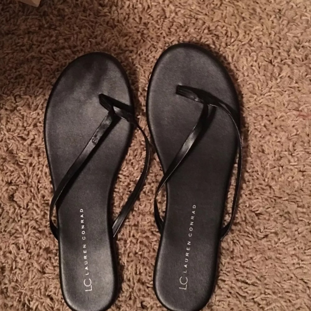 Lauren Conrad black sandals