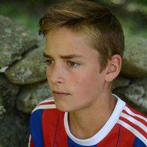 Meet your Posher, Nico