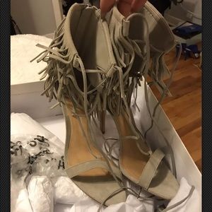 Schutlz Kija Fringe Heel