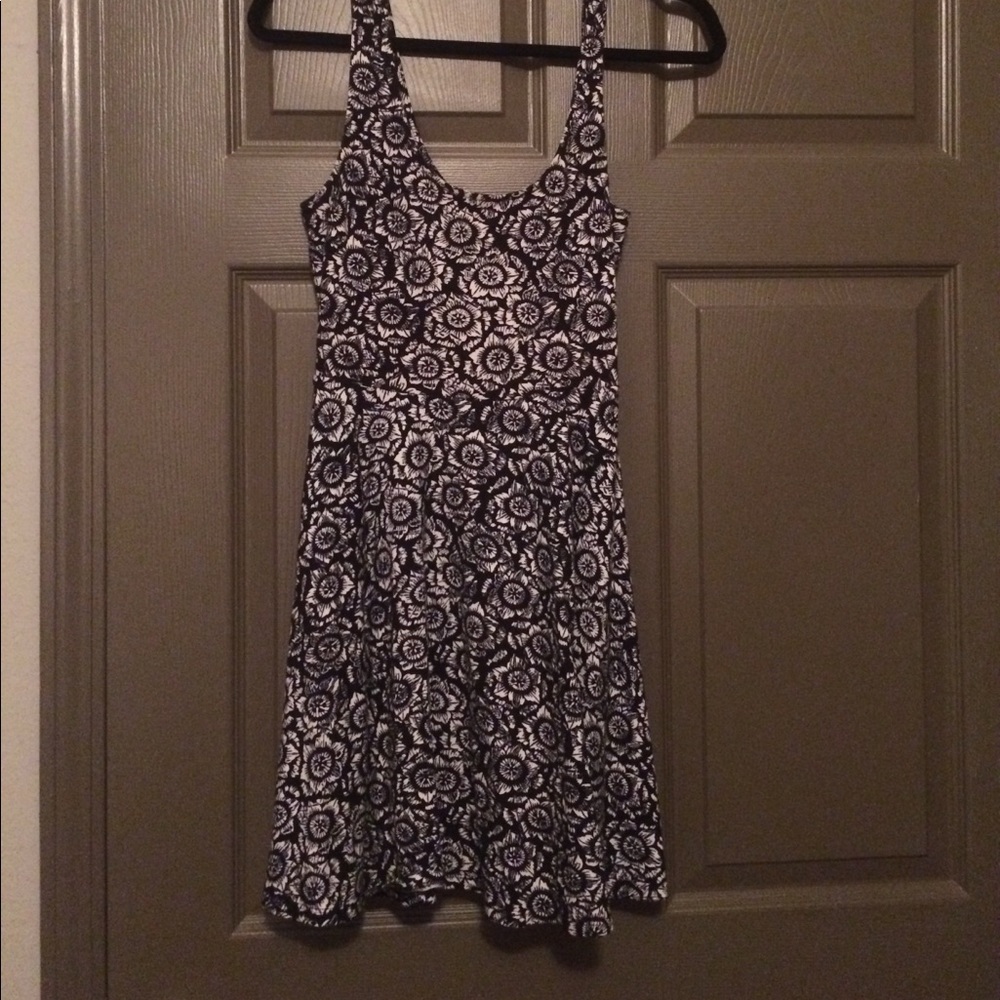 Floral Black and White cotton dress