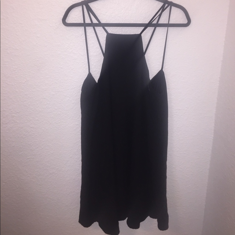 Black mini dress.👗
