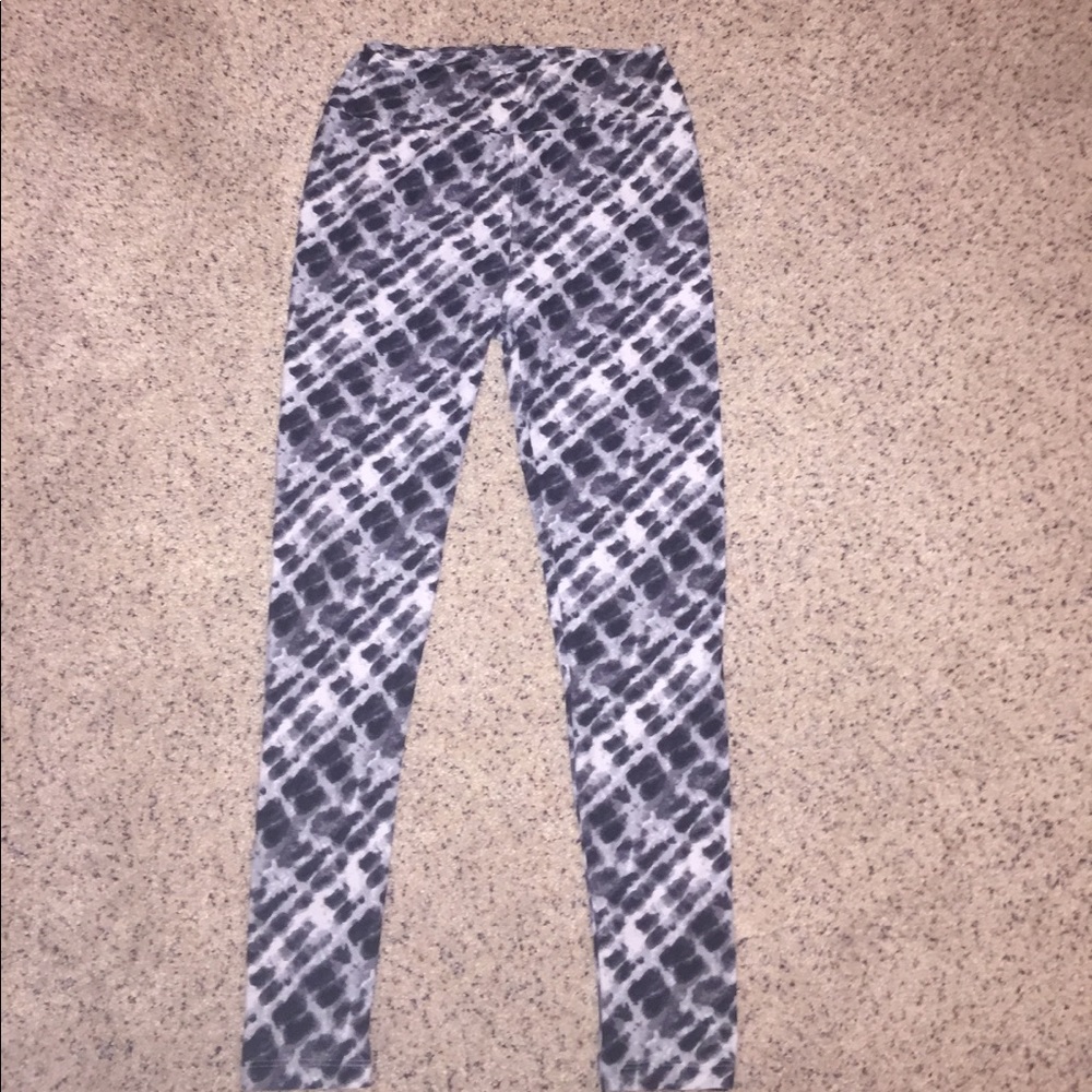 OS Lularoe leggings