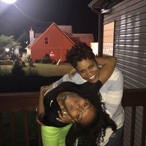 Meet your Posher, Petrina