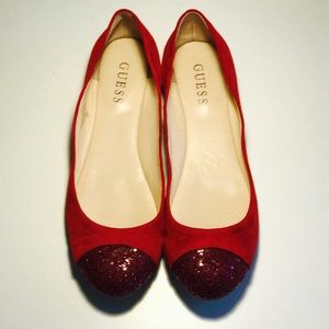 Guess red flats
